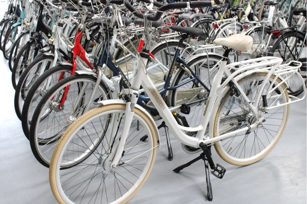 Fiets kopen in Gouda? E-bike, fatbike of stadsfiets, 53 tot 56 cm, Industrieweg 23 Zoetermeer, Versnellingen, Zo goed als nieuw