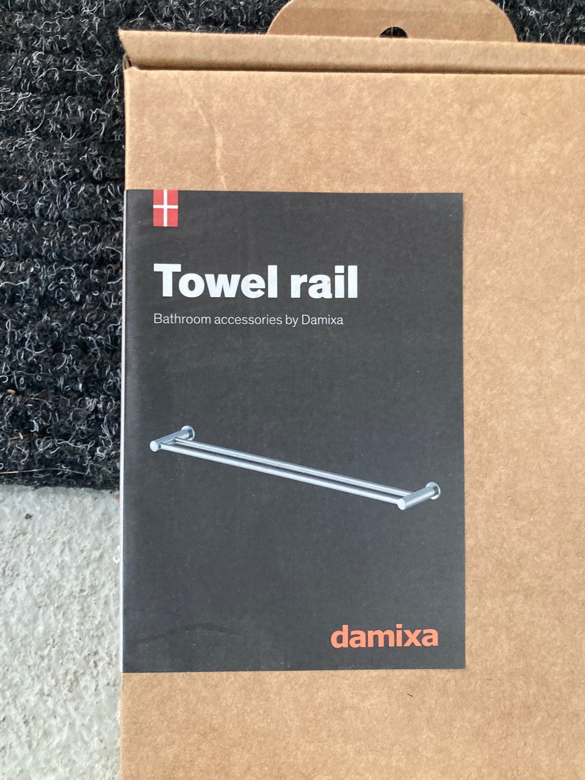 Damixa handdoekhouder dubbel, Ophalen, Nieuw, Rvs