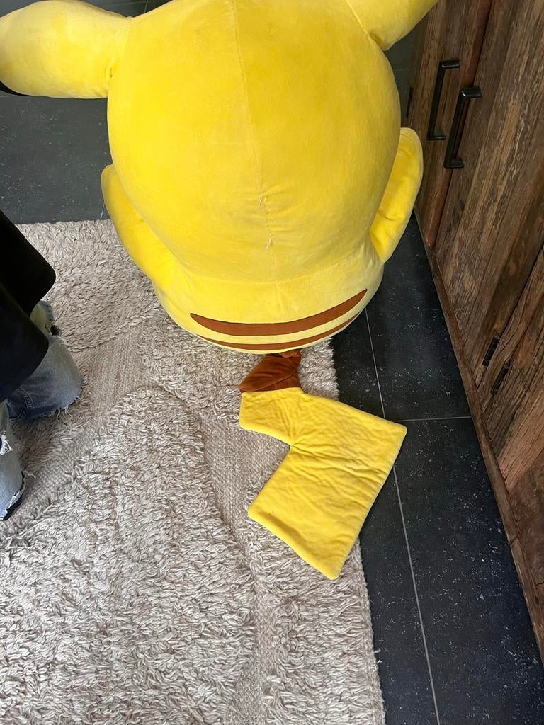 Grote Pikachu Knuffel - Zo goed als nieuw, Ophalen, Zo goed als nieuw
