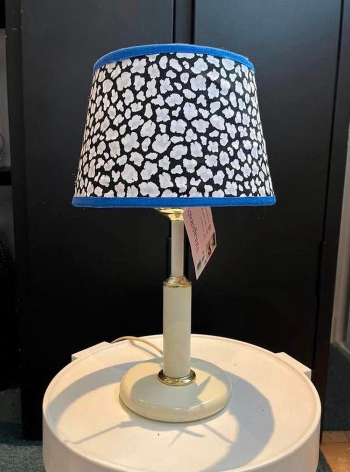 Elegante lampenvoet met gouden fitting NIEUW, Huis en Inrichting, Lampen | Tafellampen, Ophalen of Verzenden, Zo goed als nieuw