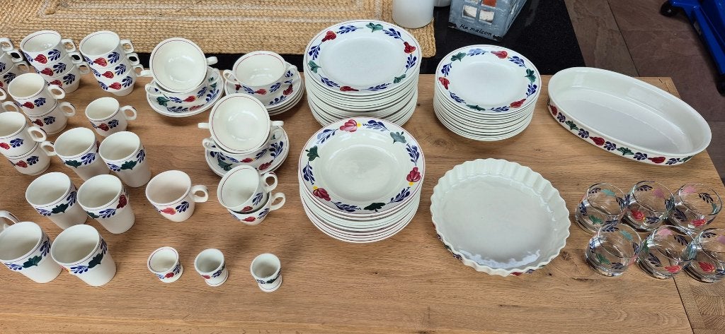 Boerenbond 142 delig servies, Ophalen, Landelijk/Boerenbont, Zo goed als nieuw, Royal Boch