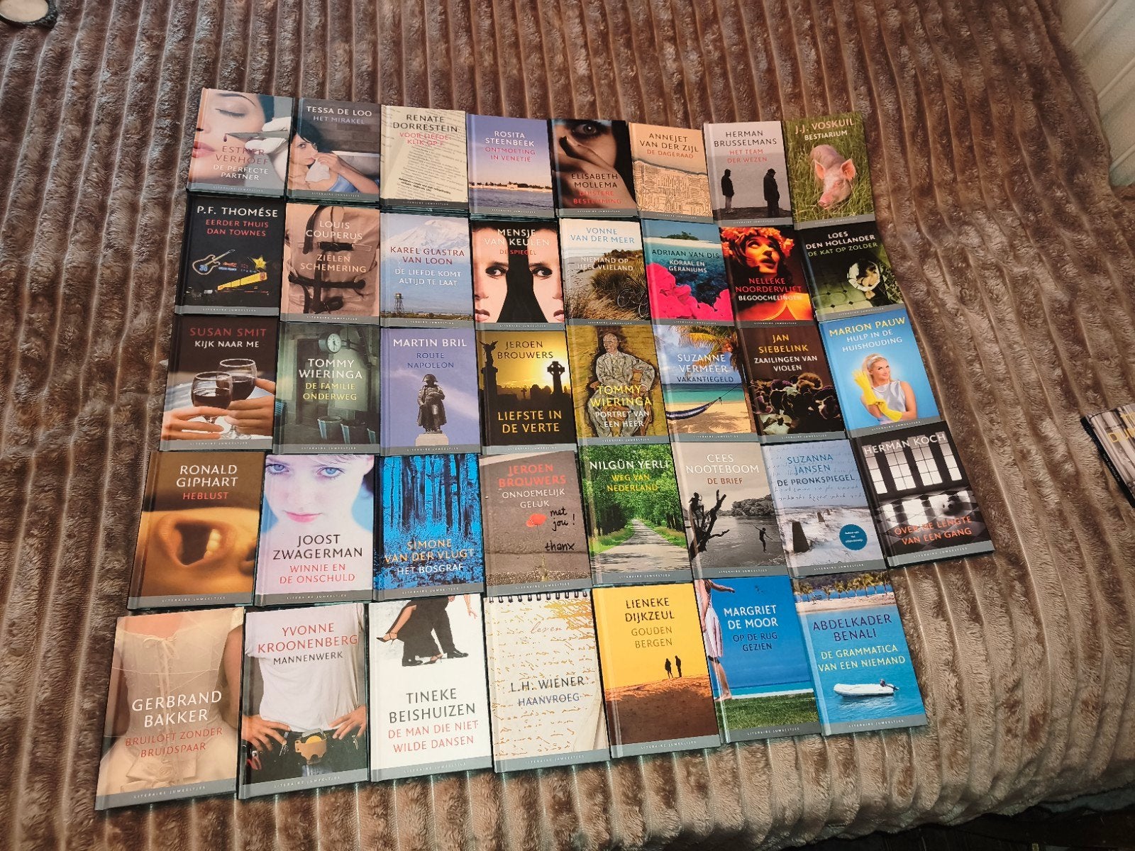 diverse titels literaire juweeltjes mini boekjes, Boeken, Ophalen of Verzenden, Zo goed als nieuw, Nederland