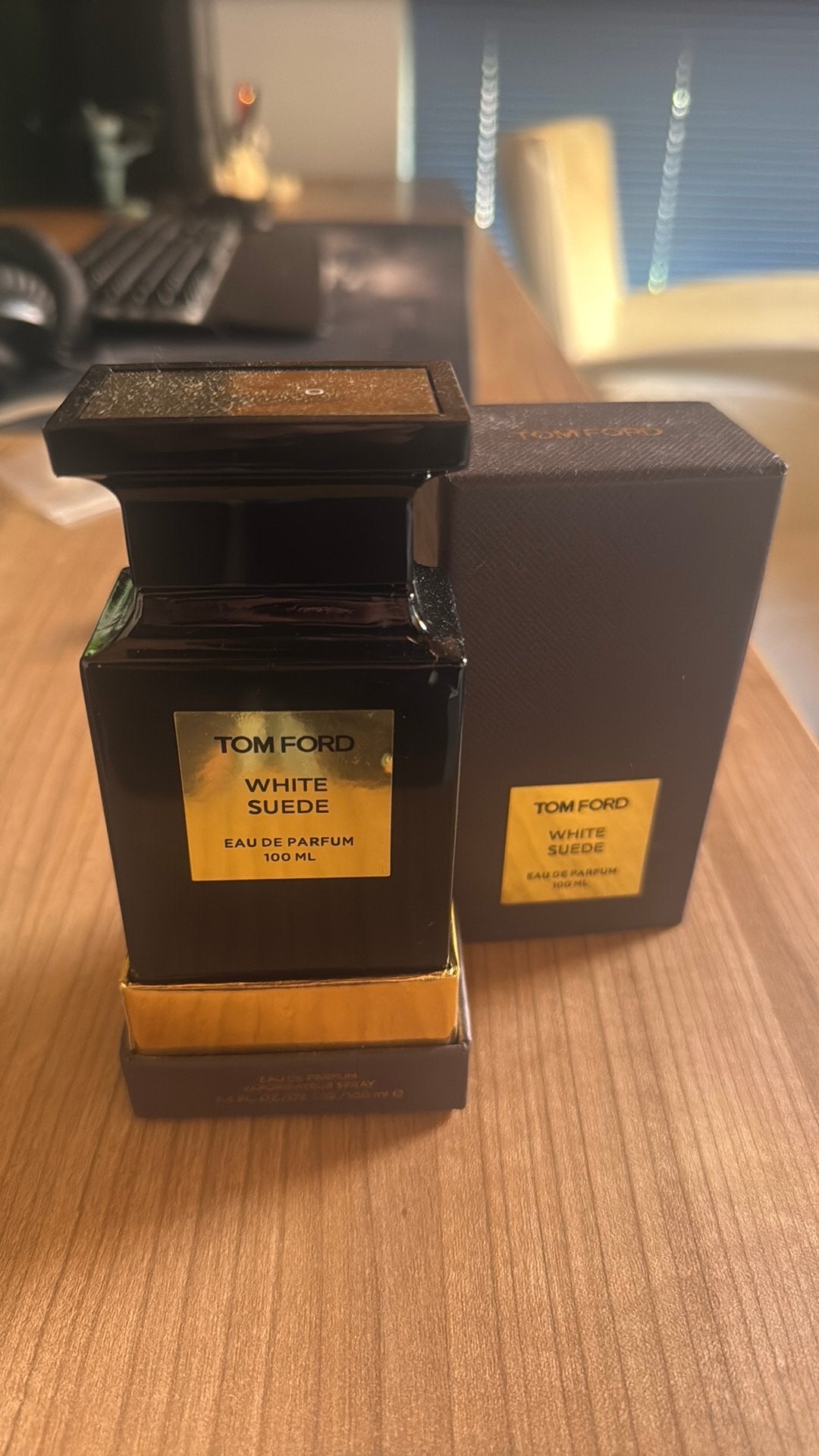 Tom ford white suede, Ophalen of Verzenden, Zo goed als nieuw