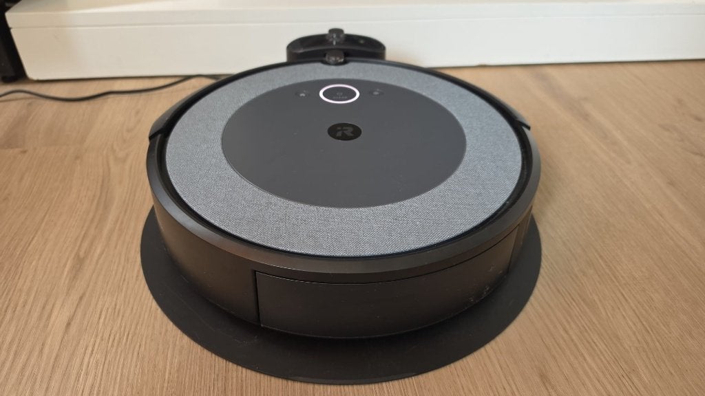 iRobot Roomba i5, Witgoed en Apparatuur, Stofzuigers, Gebruikt, Bedienbaar via app, IRobot, Ophalen of Verzenden