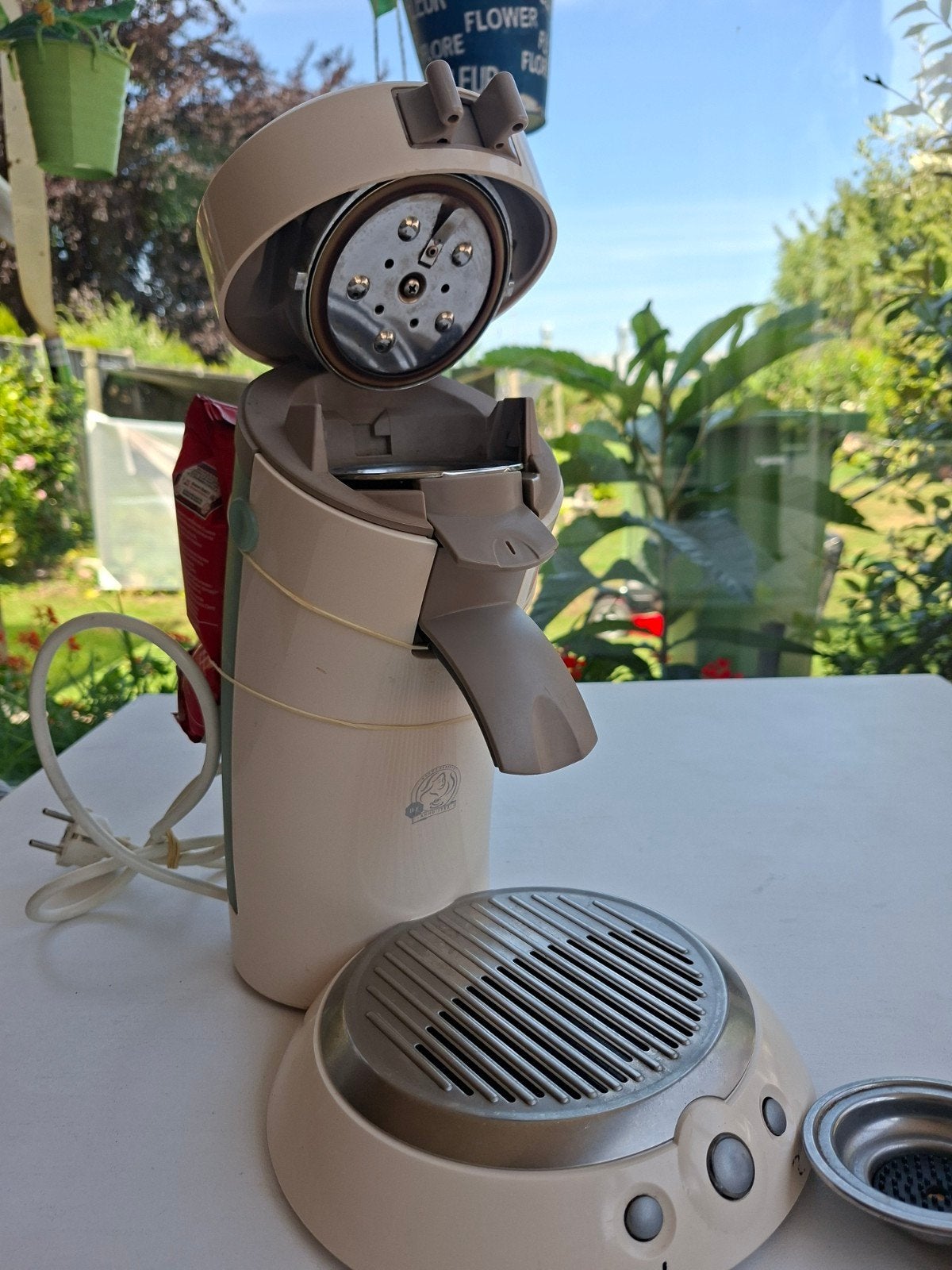 Philips Senseo Classic Koffiepadmachine - Beige, Gebruikt, Koffiemachine, Ophalen of Verzenden, 2 tot 4 kopjes