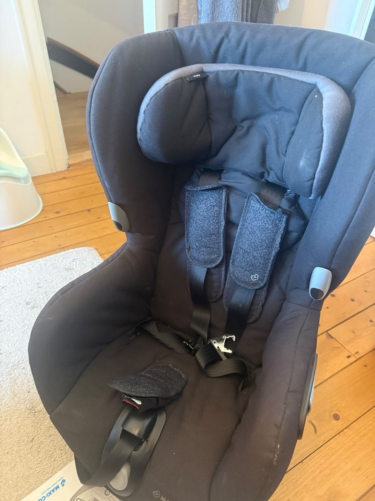 Maxi-Cosi Axiss autostoel - Gebruikt, nog in goede staat, Ophalen, Verstelbare rugleuning, 9 t/m 18 kg, Maxi-Cosi
