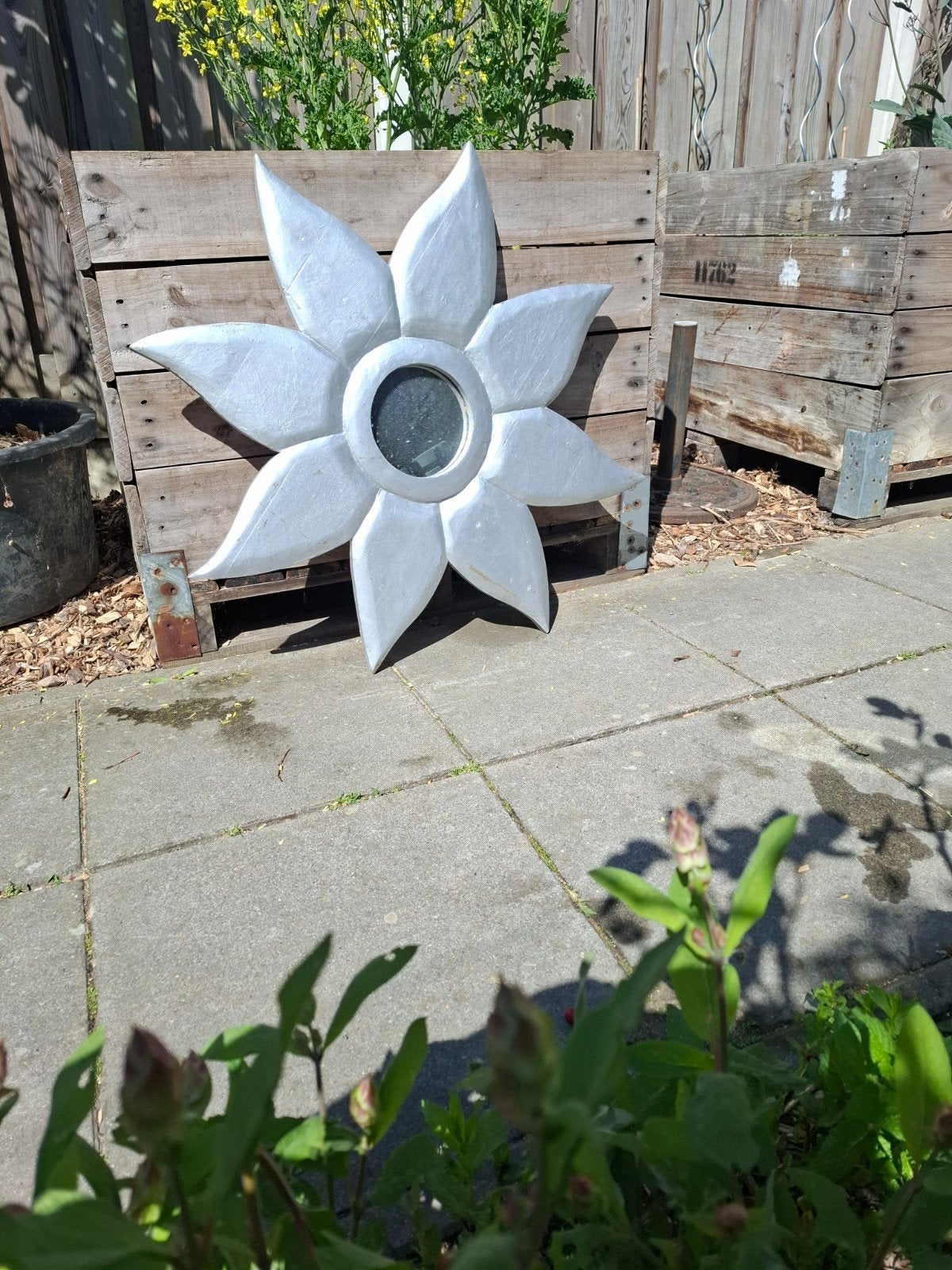Decoratieve bloem spiegel voor tuin of interieur, Ophalen, Nieuw, Hout