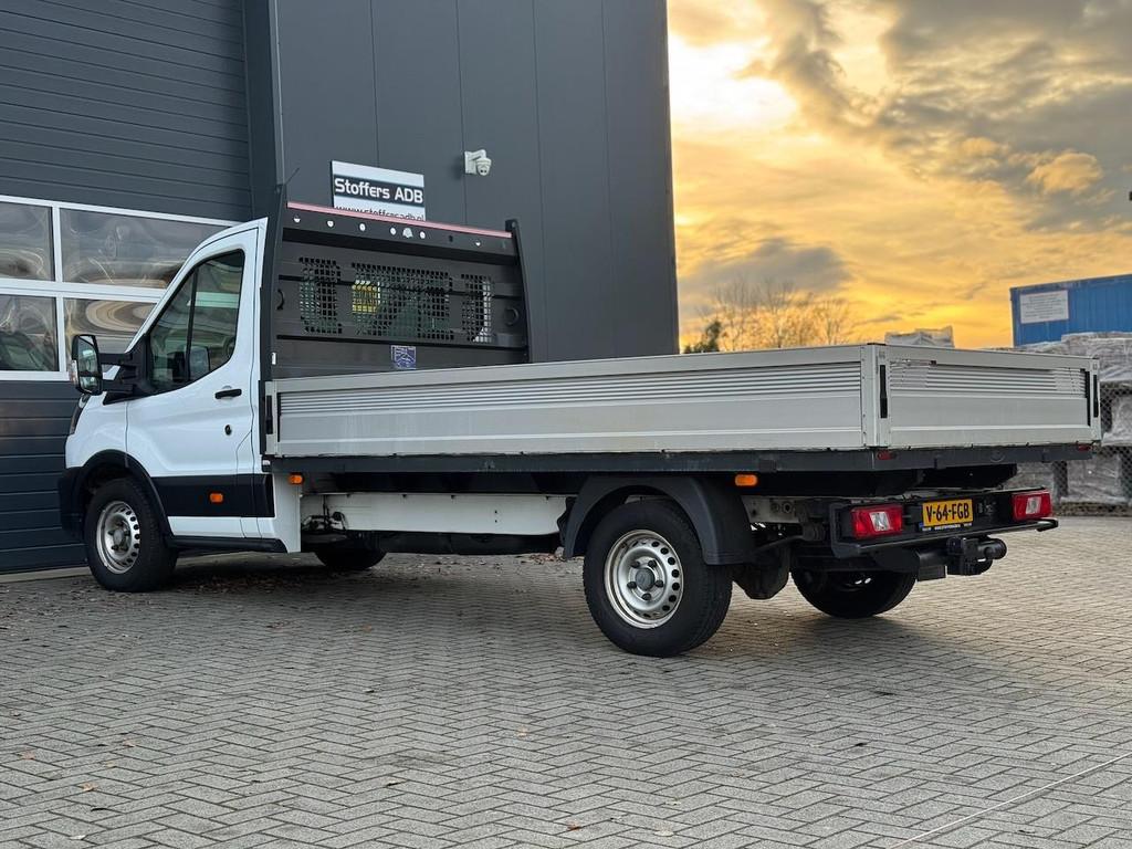 Ford Transit 350 2.0 TDCI 131pk L3 AWD 4x4 Pick-up | Trekhaa, Stof, Zwart, 4 cilinders, 2800 kg