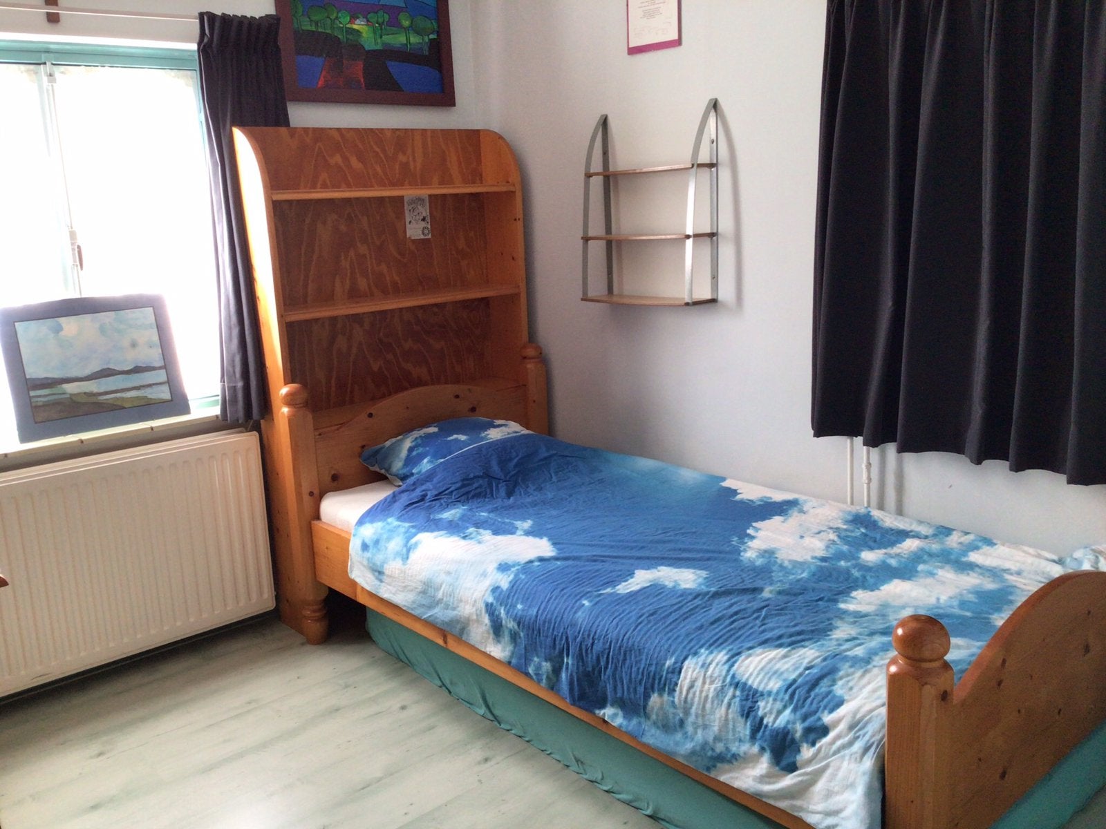 Tiener slaapkamer met kleerkast en bureau, Huis en Inrichting, Slaapkamer | Complete slaapkamers, Ophalen, Zo goed als nieuw, Eenpersoons