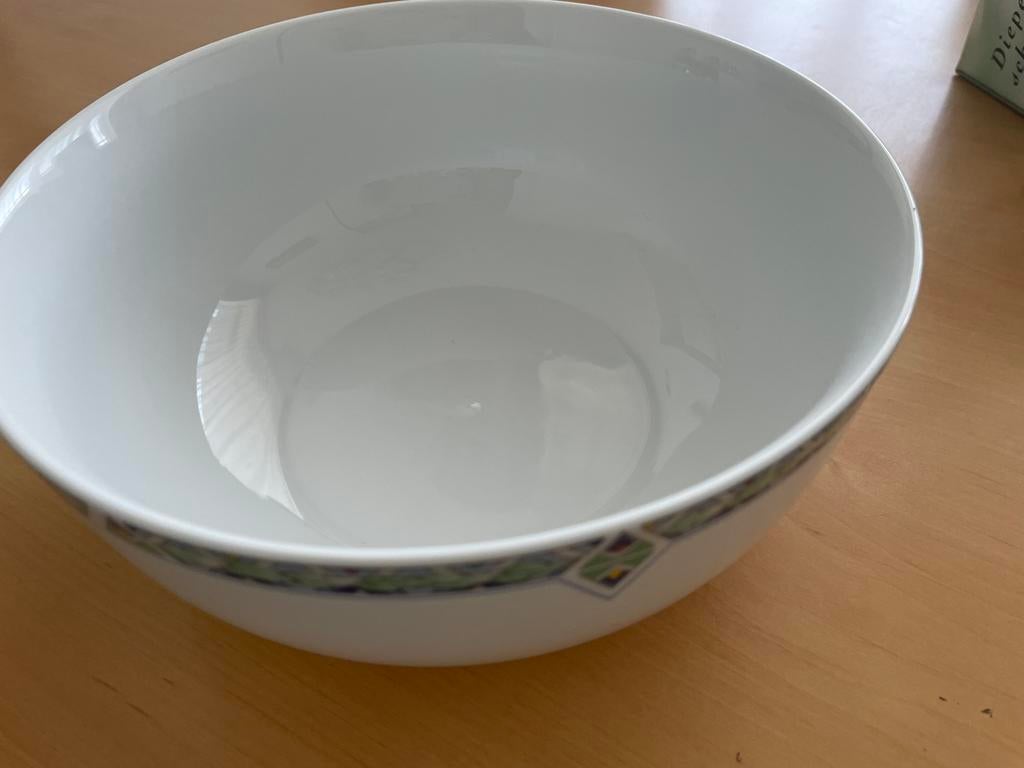 AH SERVIES ARZBERG, Huis en Inrichting, Keuken | Servies, Ophalen of Verzenden, Overige stijlen, Porselein, Schaal of Schalen