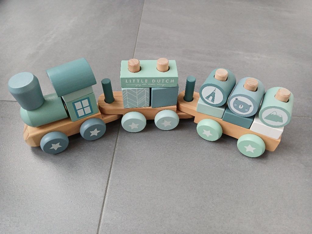 Houten trein Little Dutch, Ophalen, Zo goed als nieuw, Duw- of Trekspeelgoed