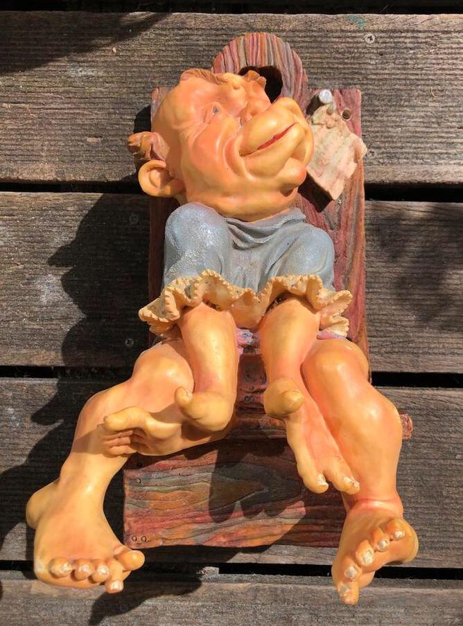The Laaf Collection beeldje 1998, Efteling WC-rolhouder, Ophalen, Zo goed als nieuw