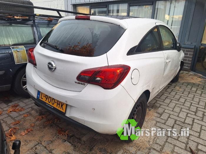 Motor van een Opel Corsa, Gebruikt, -, -, Opel