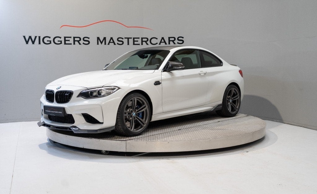 Bmw M2 370 PK, Carbon, Leder, Harman Kardon, 19 Inch, Camera, Gebruikt, Met garantie (alle), 4 stoelen, Wit