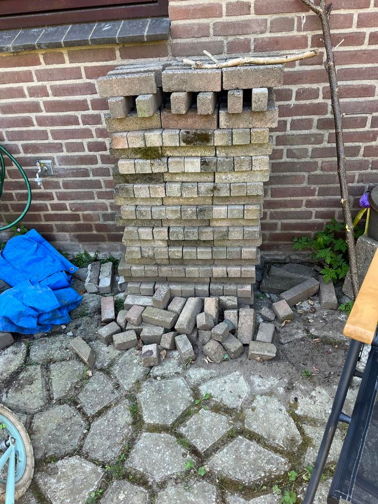 Gratis beton klinkers, ca. 9 m² - Ophalen in Westervoort, Tuin en Terras, Tegels en Klinkers, Gebruikt, Klinkers, Beton, Ophalen