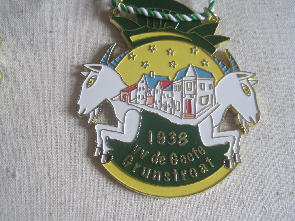 carnavals medaille vv de geete grunstraat, Ophalen of Verzenden, Overige materialen