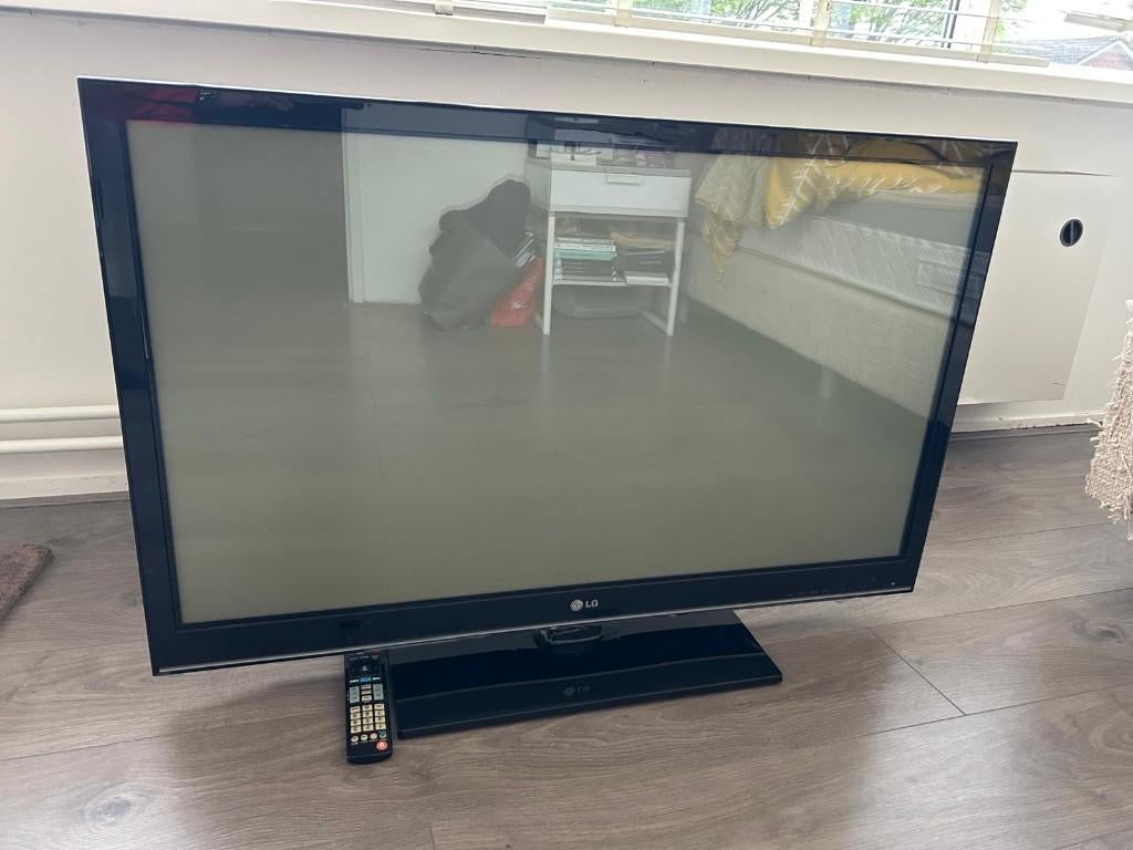 LG tv 42 inch, Ophalen, 50 Hz, 100 cm of meer, LG