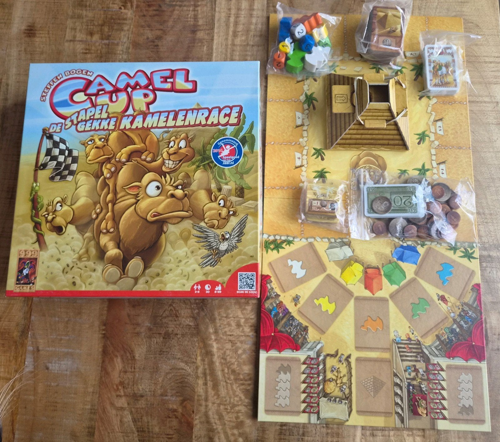 Camel Up: De Gekke Kamelenrace Bordspel, Vijf spelers of meer, Ophalen of Verzenden, Zo goed als nieuw, Pegasus Spiele