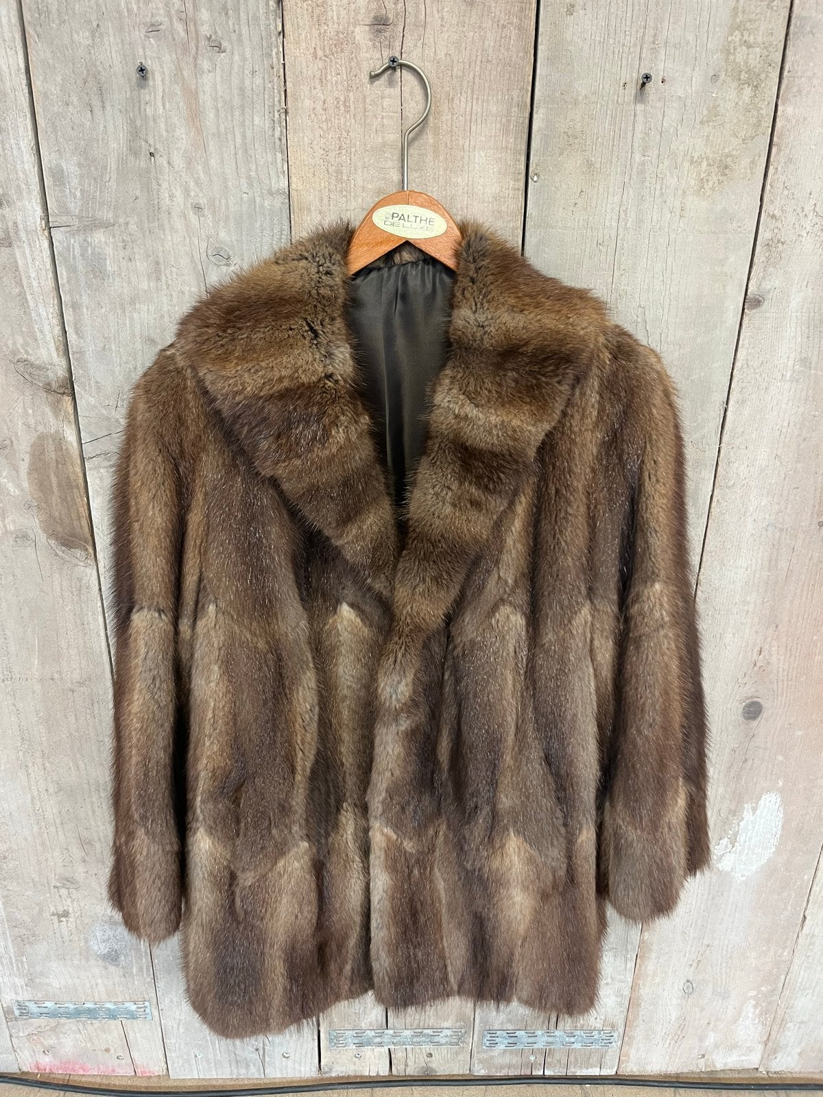 Nerts Dames Jas Maat M, Maat 38/40 (M), Bruin, Ophalen of Verzenden, X