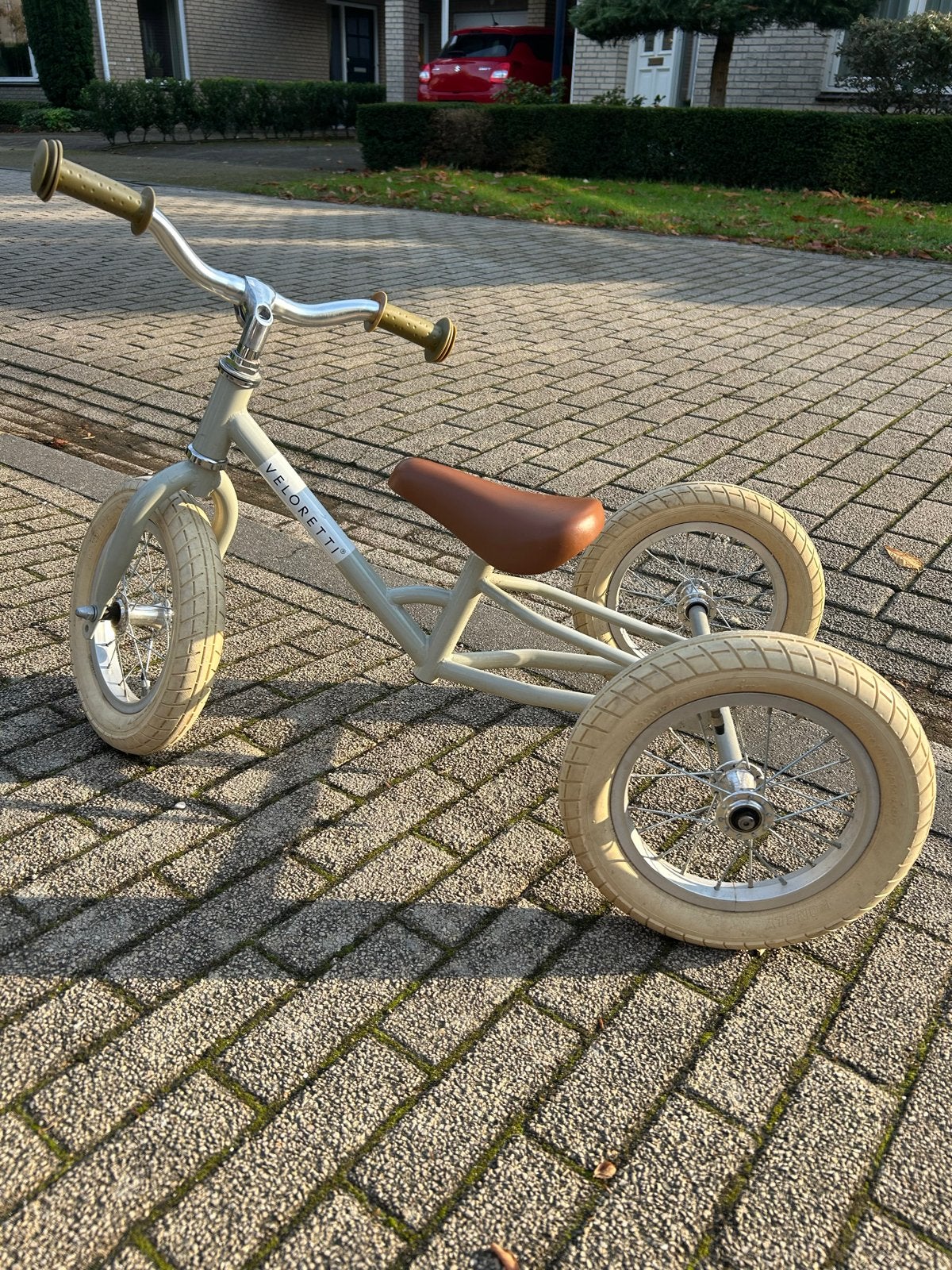 Veloretti loopfiets driewieler, Fietsen en Brommers, Ophalen, Zo goed als nieuw
