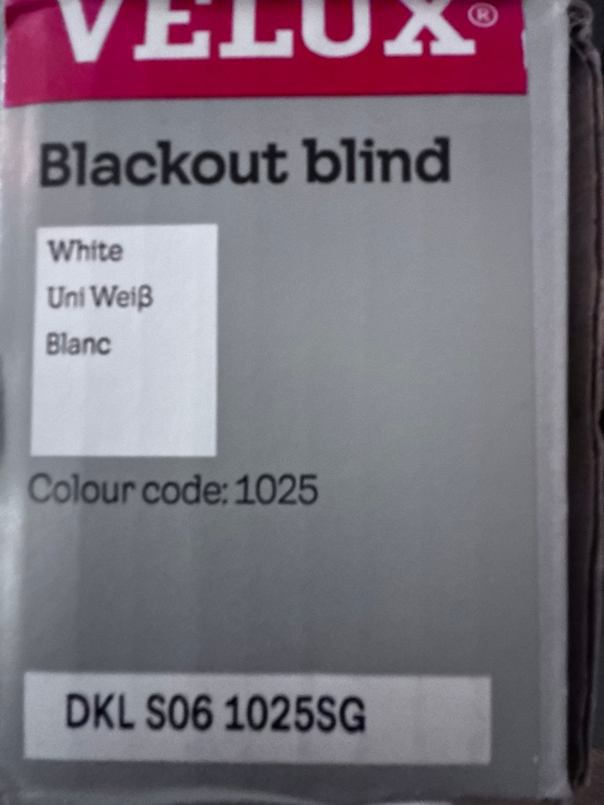 Velux DKL S06 1025SG verduisterend rolgordijn wit, Overige merken, Verduisterend, Wit, Nieuw