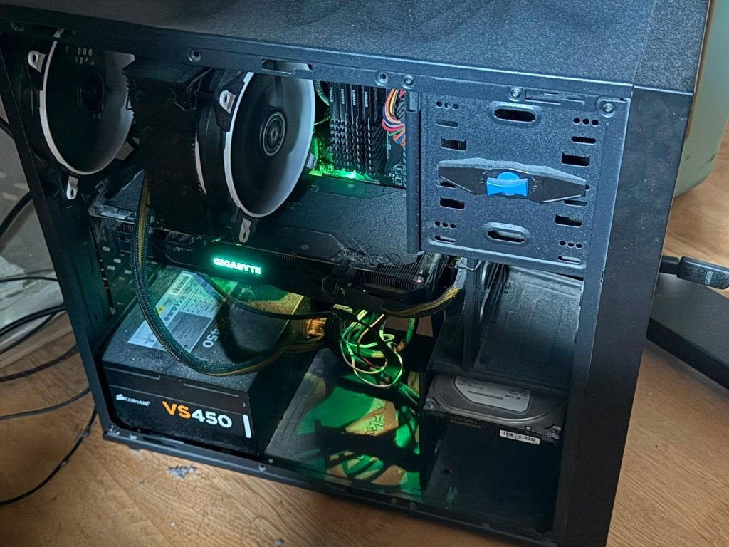 Game PC – Ryzen 5 5600X • 32GB RAM • 2TB NVMe SSD • GTX 1060, Ophalen, Gebruikt, 32 GB, Zelf gebouwde pc