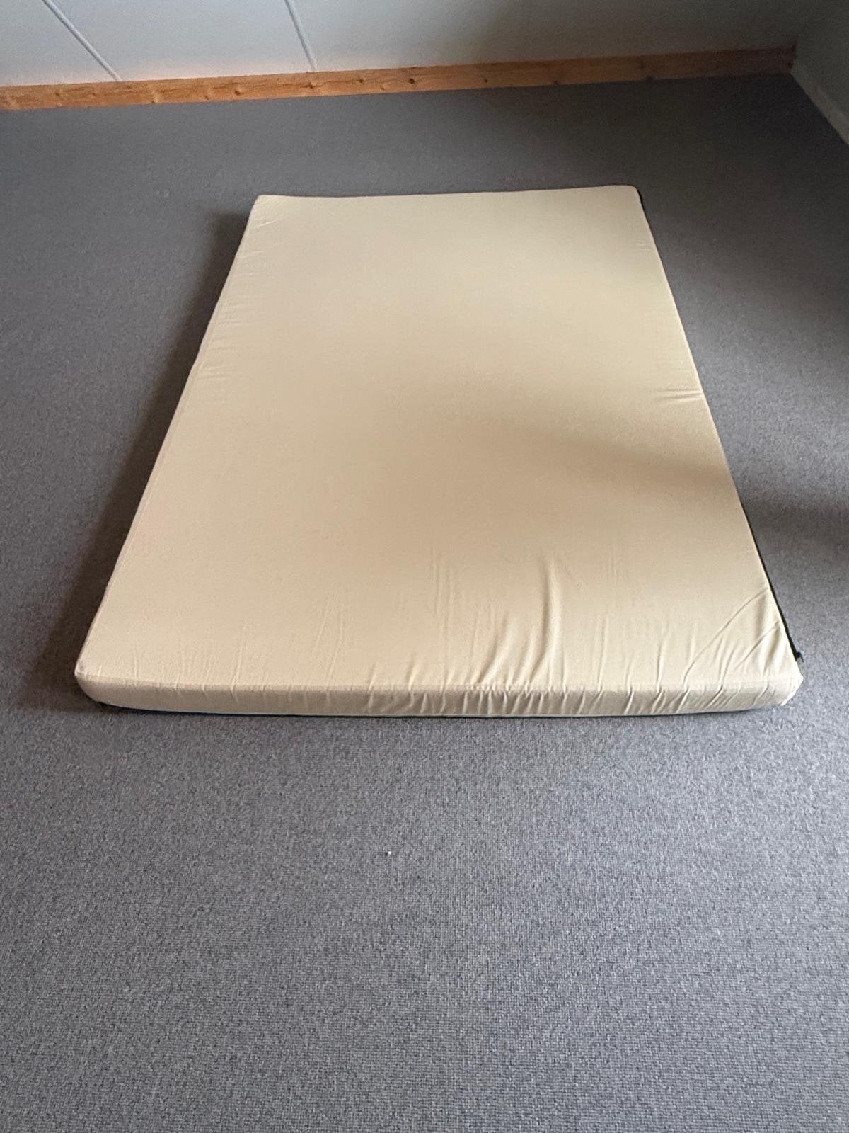Matras voor Aart Kok Livingstone vouwwagen, 2m x 1,40m, Ophalen, Zo goed als nieuw, 2-persoons
