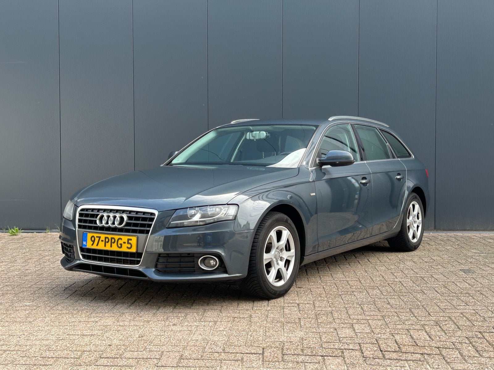 Audi A4 1.8 Tfsi 118KW Avant 2011 Navi Pdc Cruise NL Auto, Auto's, Voorwielaandrijving, 4 cilinders, 160 pk, Handgeschakeld