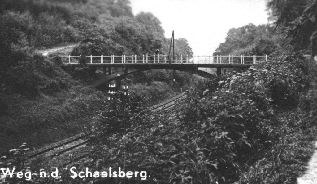 950012	Valkenburg	Kasteel	Genhoes	Geulgezicht	Onbeschreven, Ophalen of Verzenden, 1940 tot 1960, Ongelopen, Limburg