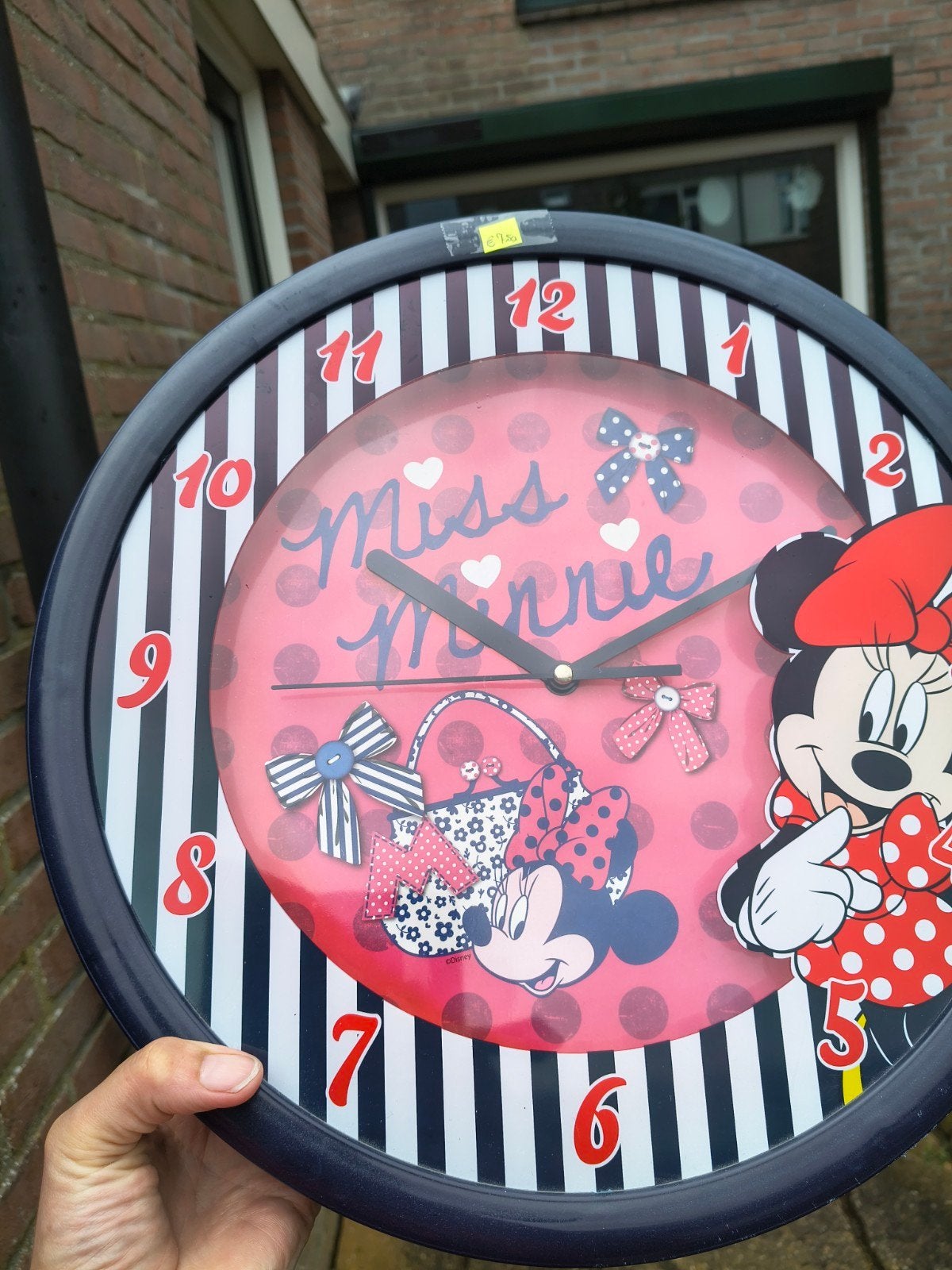 Leuke klokken: Minnie Mouse en Finding Dory, Ophalen, Gebruikt, Analoog, Wandklok