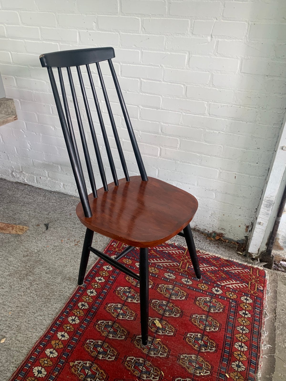 Stoel vintage mid-century eetkamerstoel  Ilmari Tapiovaara, Huis en Inrichting, Ophalen of Verzenden, Zo goed als nieuw, Bruin
