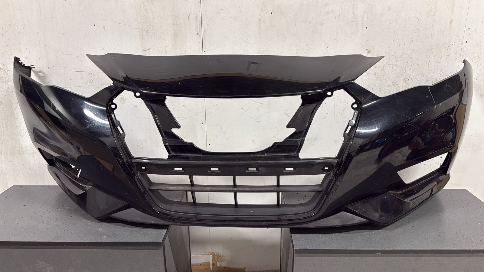 Originele voorbumper voor een Nissan Micra K14., Ophalen of Verzenden, Voor, Nissan, Bumper