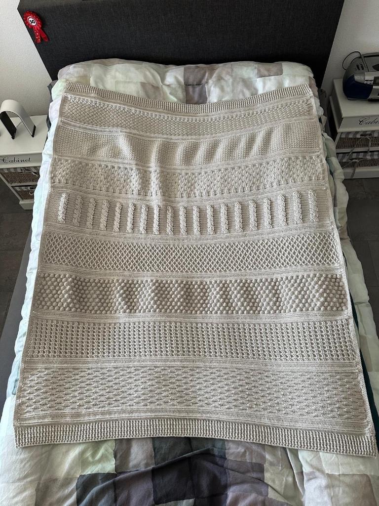 Handgemaakte gehaakte deken, Huis en Inrichting, Woonaccessoires | Plaids en Woondekens, Ophalen, Nieuw