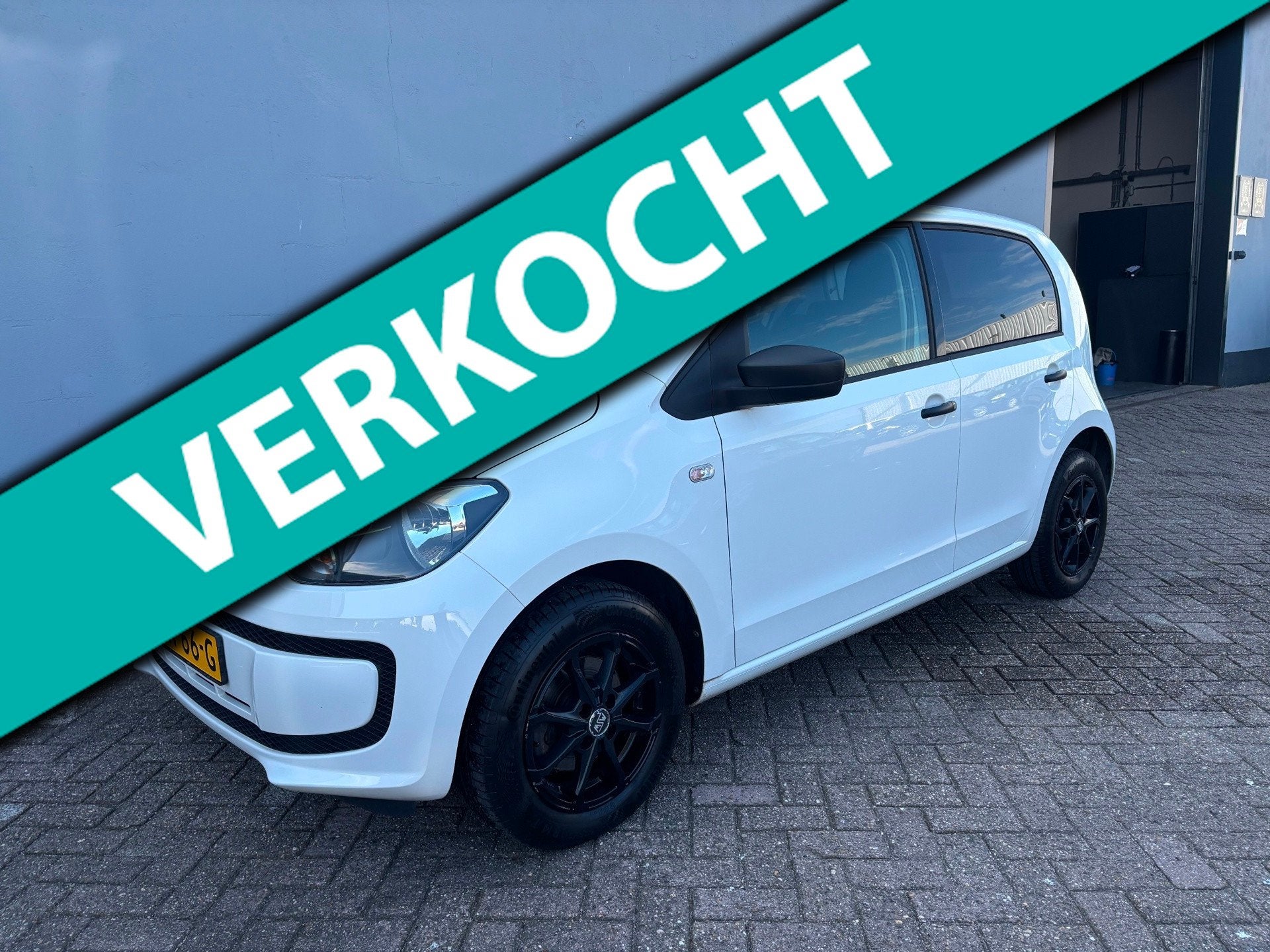 Volkswagen UP! 1.0 move up! BlueMotion - Airco, Auto's, Voorwielaandrijving, Euro 5, Gebruikt, 827 kg