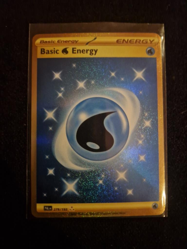 Pokémon Basic Water Energy Kaart (SWSH09: Astral Radian), Ophalen of Verzenden, Zo goed als nieuw, Losse kaart, Foil