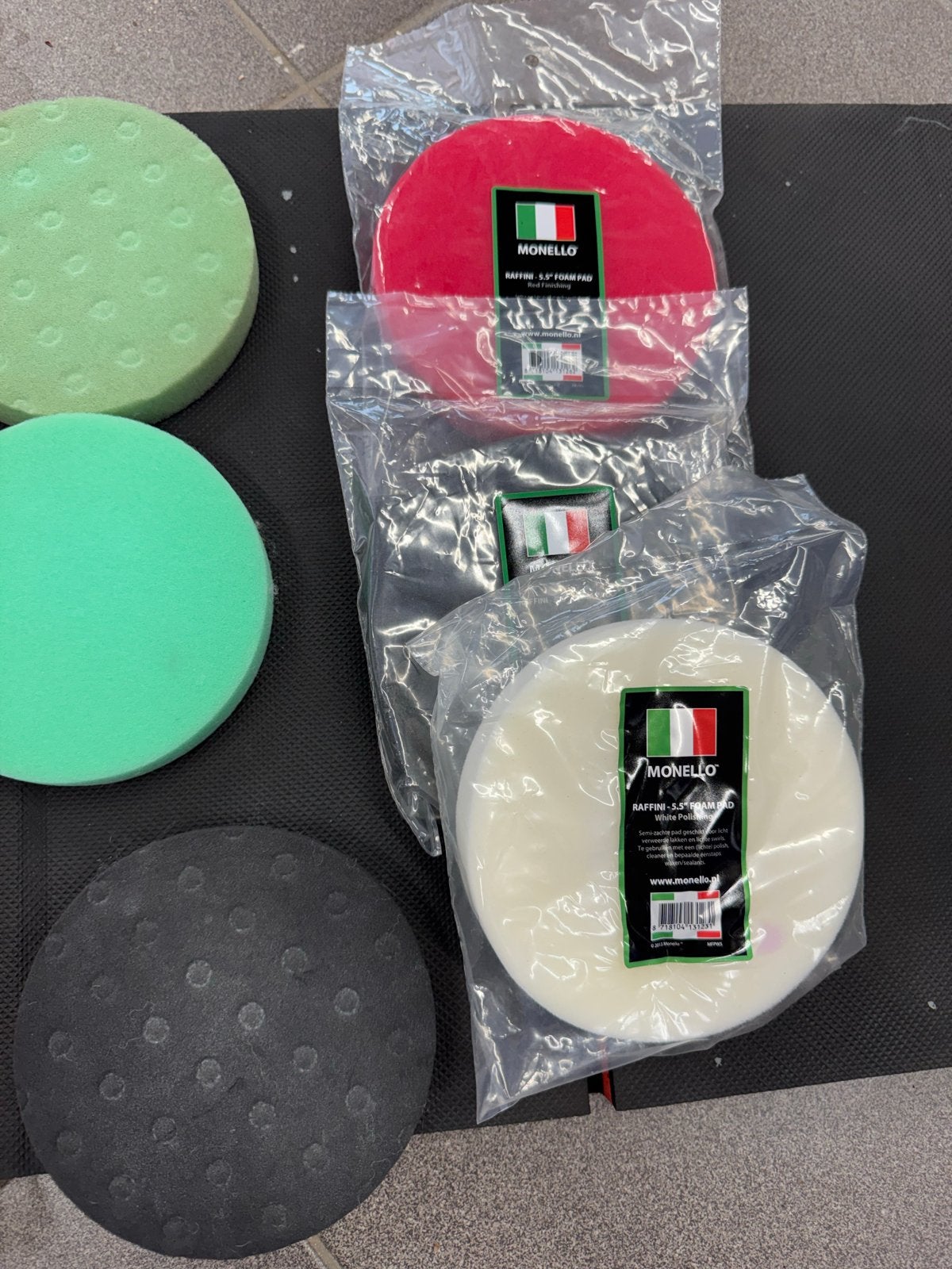 Monello Polijstpads 17 stuks Diverse Soorten en Maten, Ophalen of Verzenden, Zo goed als nieuw