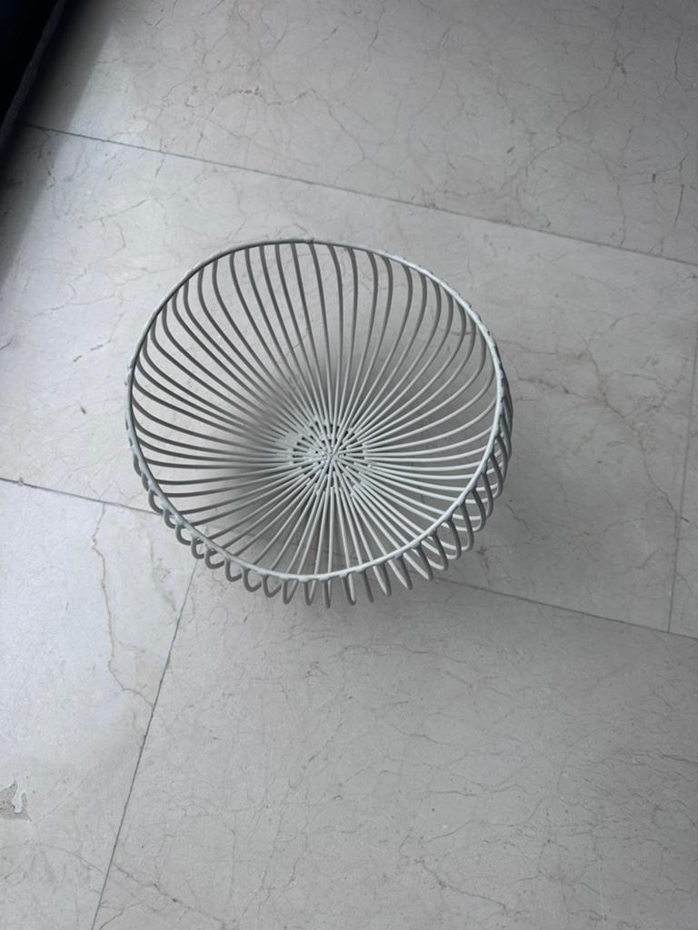 Stijlvolle metalen fruitschaal/mand, Overige materialen, Schaal, Rond, Ophalen of Verzenden