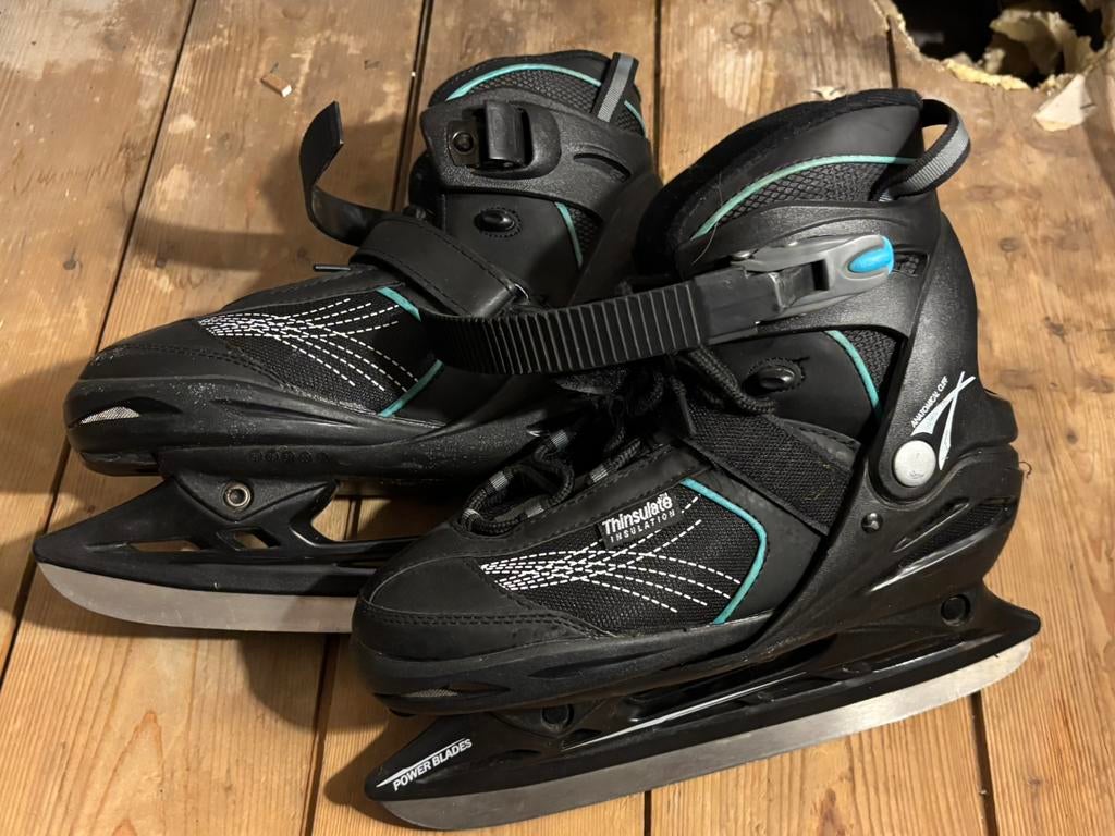 Schaatsen, Sport en Fitness, Ophalen, Zo goed als nieuw, IJshockeyschaatsen, Overige merken