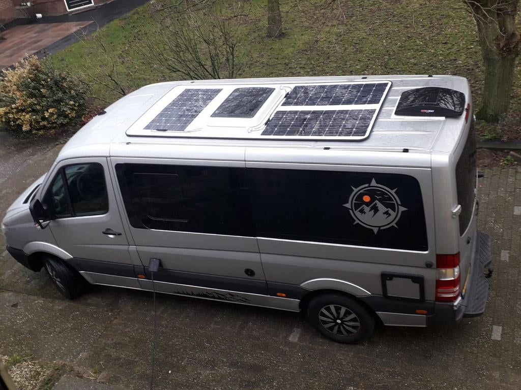 Leveren van camper ramen,electra en 2e accu systeem ,zonnepa, Ophalen
