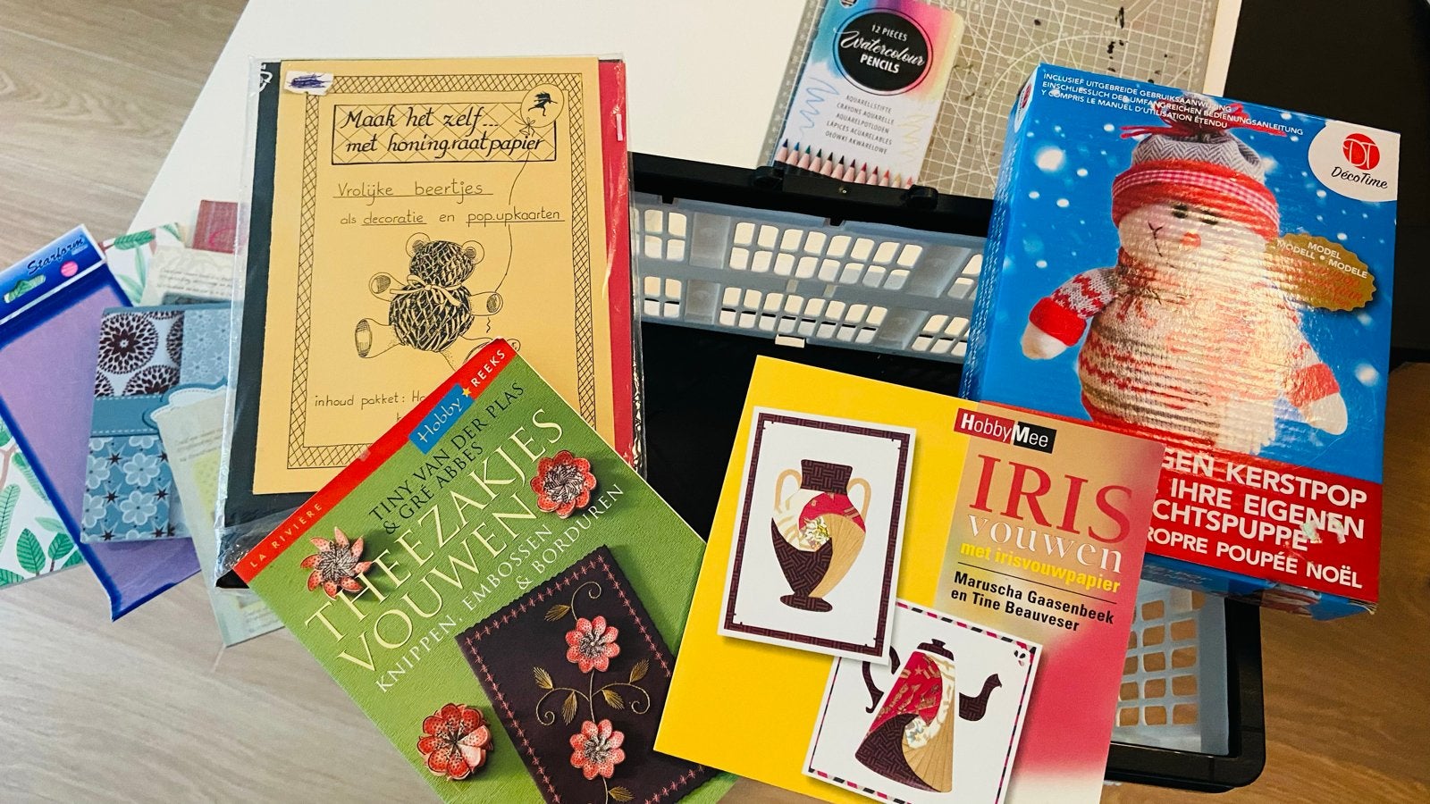 Diverse knutselboeken en materialen, Ophalen, Nieuw, Meerkleurig, Knutselset