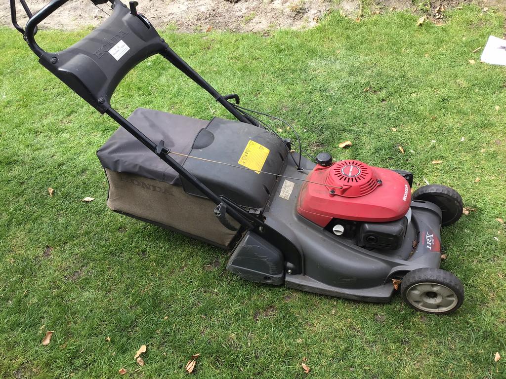 Grasmaaier Honda HRX 476, Tuin en Terras, Ophalen, Gebruikt, Benzine-grasmaaier