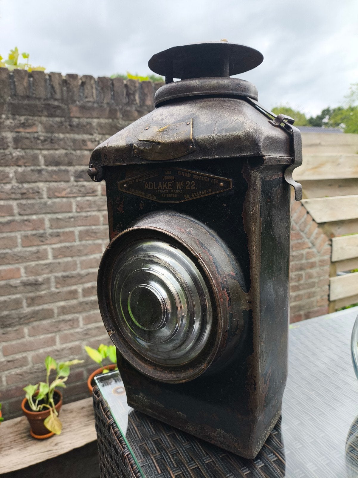 Britse LMS Railway Adlake nr.22 seinlamp, Ophalen