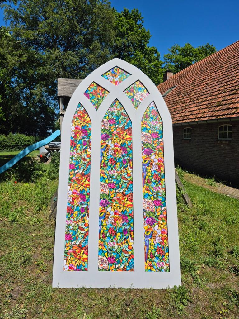 Decorstukken kerkramen T.E.A.B., Hobby en Vrije tijd, Kostuums, Theaterbenodigdheden en LARP, Ophalen