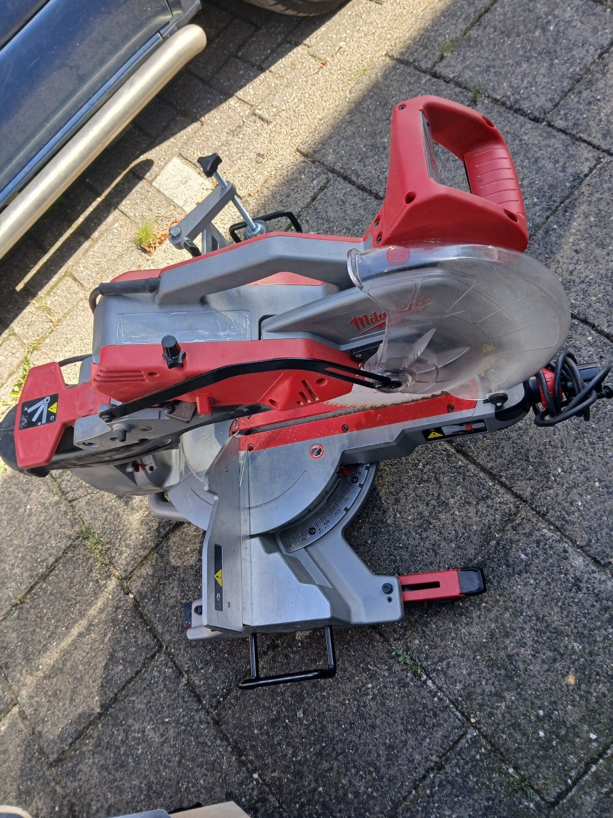 gereedschap, Ophalen, 70 mm of meer, Zo goed als nieuw, Afkortzaag