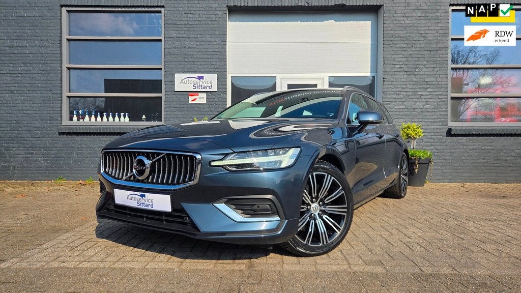 Volvo V60 2.0 T5 Inscription, Auto's, 4 cilinders, 1969 cc, Blauw, 93 €/maand