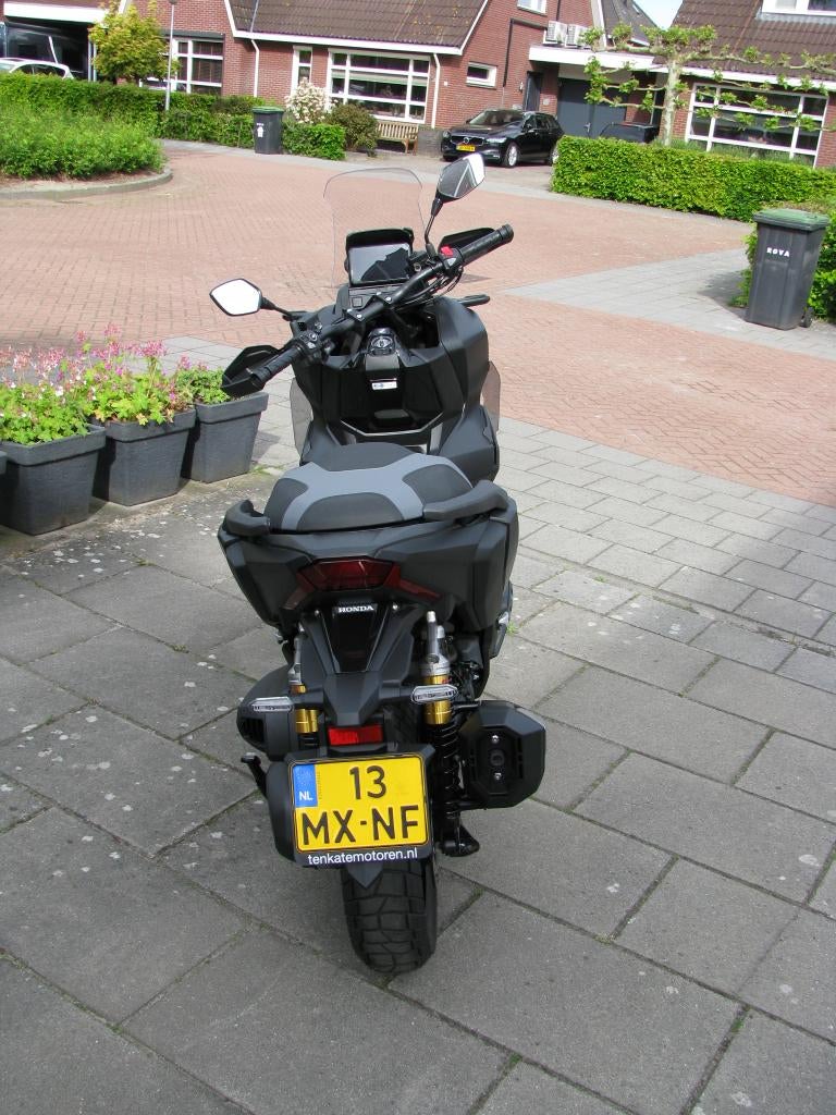 Honda ADV 350, Nieuw, Particulier, Minimaal motorrijbewijs A2, Automaat