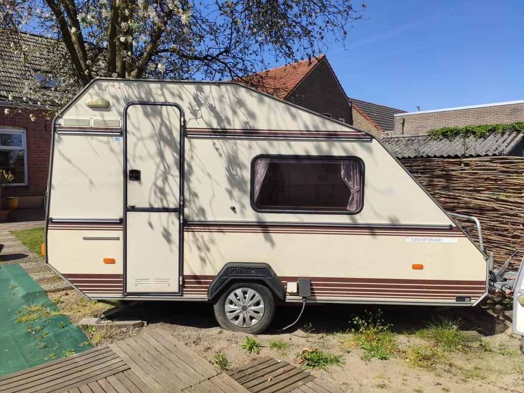 Kip caravan (MK 400), Kip, Treinzit, Tot en met 3, Particulier