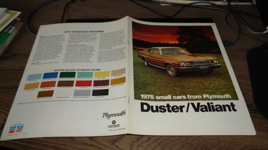 USA Folder  PLYMOUTH  DUSTER / VALIANT  1975, Boeken, Auto's | Folders en Tijdschriften, Verzenden, Zo goed als nieuw, Overige merken