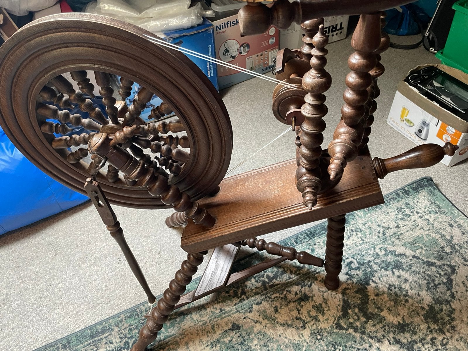 Spinnenwiel, Ophalen, Gebruikt, Spinnewiel