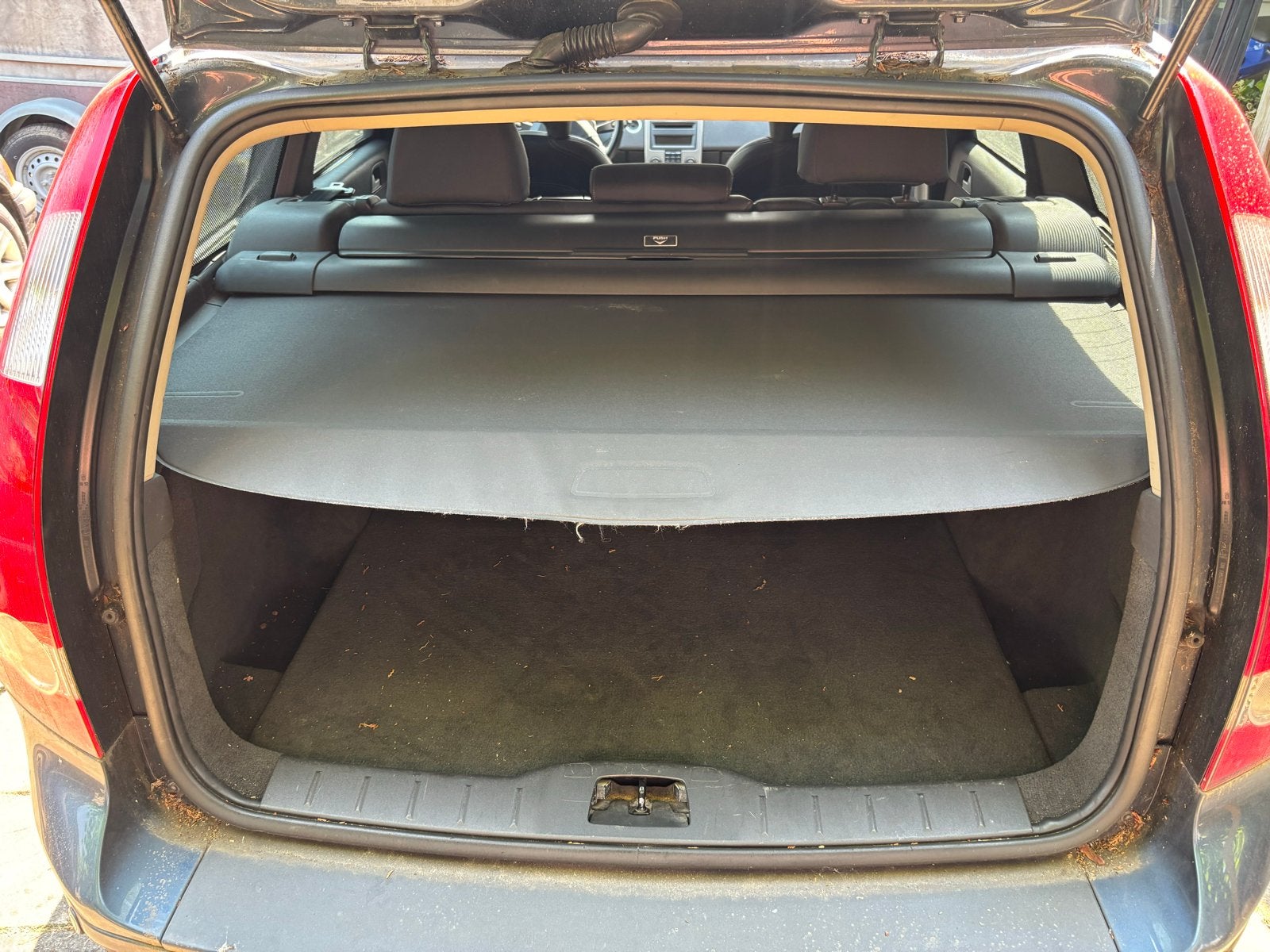 Rolhoes Volvo V50 - Bagageruimte afdekking, Auto-onderdelen, Interieur en Bekleding, Ophalen, Gebruikt, Volvo
